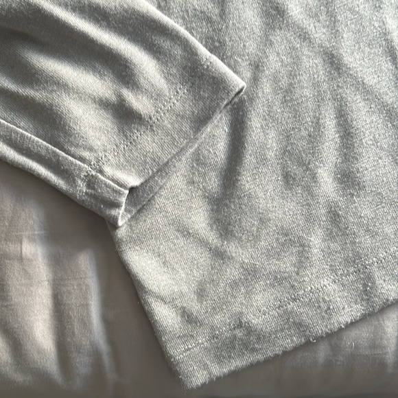 Grey Theory Henley Men’s Size Small - Picture 6 of 7